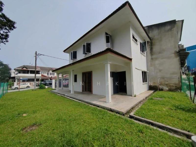 2-storey Terraced House for Sale in Rawang Perdana 2 (Rawang) - Nazrin Hakimin - Exterior - PropertyGuru.com.my