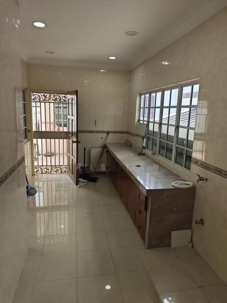 Semi-Detached House for Rent in Cheras (Selangor) - Kris Tan - Kitchen - PropertyGuru.com.my