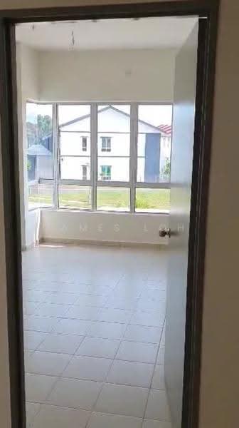 2-storey Terraced House for Sale in Lukut (Port Dickson) - James Loh - Living Room - PropertyGuru.com.my