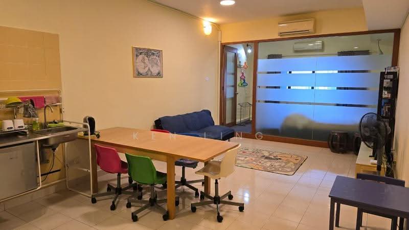Kediaman Servis untuk Disewa di Seri Cempaka - Ken Ling - Living Room - PropertyGuru.com.my