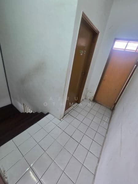 2-storey Terraced House for Sale in Taman Rasah Jaya (Rasah) - Azrul Othman - Corridor - PropertyGuru.com.my