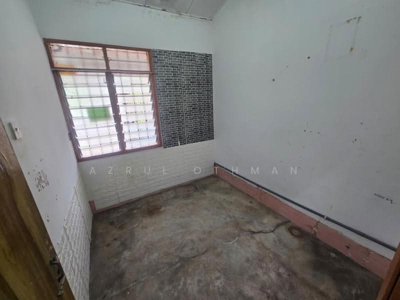 2-storey Terraced House for Sale in Taman Rasah Jaya (Rasah) - Azrul Othman - PropertyGuru.com.my