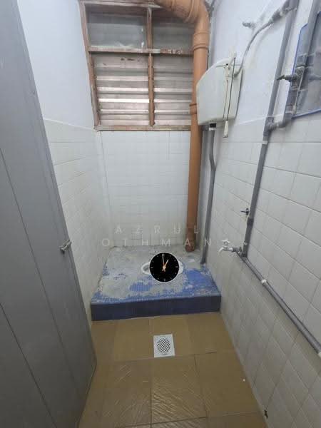 2-storey Terraced House for Sale in Taman Rasah Jaya (Rasah) - Azrul Othman - Bathroom - PropertyGuru.com.my