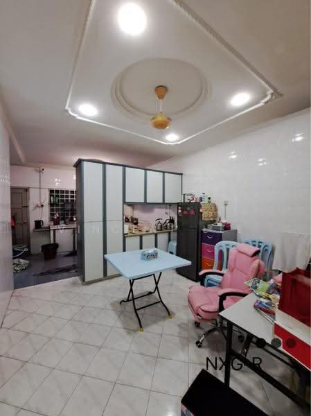 2-storey Terraced House for Sale in Kampung Rantau Panjang (Kapar) - Vincent Lee - Kitchen - PropertyGuru.com.my