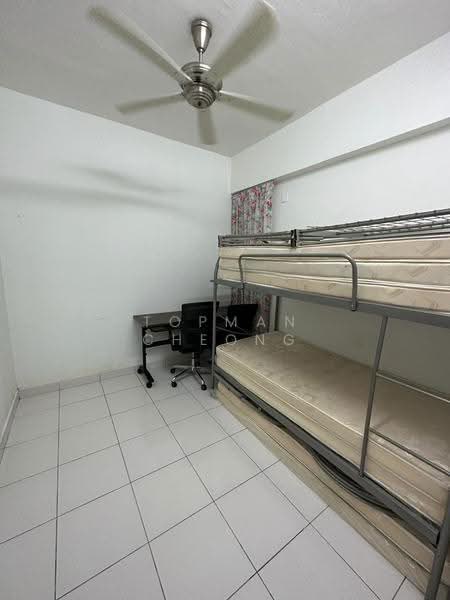 Kondominium untuk Disewa di Radius Residence - Topman Cheong - Bedroom - PropertyGuru.com.my