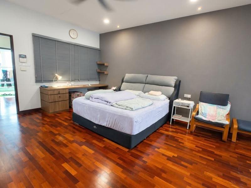 3-storey Terraced House for Sale in Bandar Utama 6 (Bandar Utama) - Jane Chan - Bedroom - PropertyGuru.com.my
