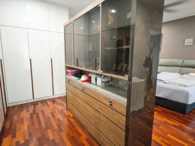 3-storey Terraced House for Sale in Bandar Utama 6 (Bandar Utama) - Jane Chan - Bedroom - PropertyGuru.com.my