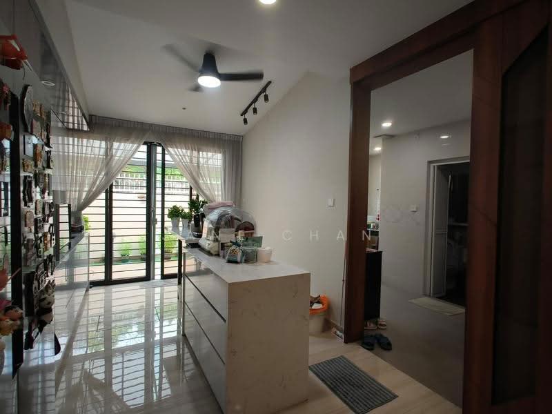 3-storey Terraced House for Sale in Bandar Utama 6 (Bandar Utama) - Jane Chan - Kitchen - PropertyGuru.com.my
