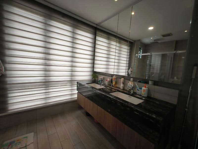 3-storey Terraced House for Sale in Bandar Utama 6 (Bandar Utama) - Jane Chan - Bathroom - PropertyGuru.com.my