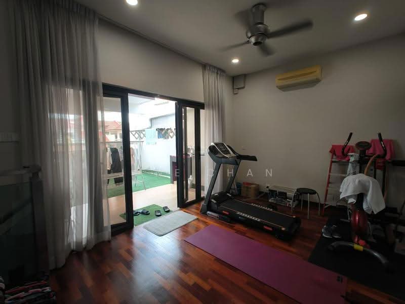 3-storey Terraced House for Sale in Bandar Utama 6 (Bandar Utama) - Jane Chan - Gym - PropertyGuru.com.my