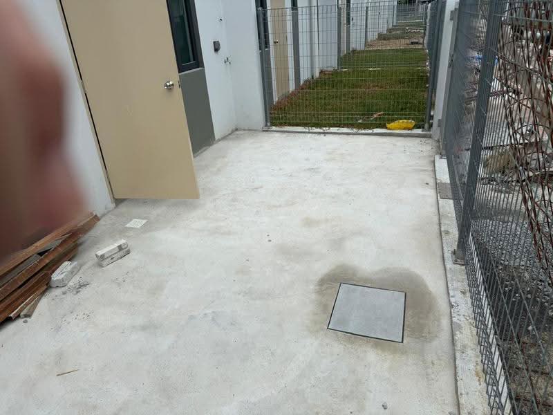 Terraced House for Rent in Taman Bunga Raya (Klang) - Winnie Lee - Exterior - PropertyGuru.com.my