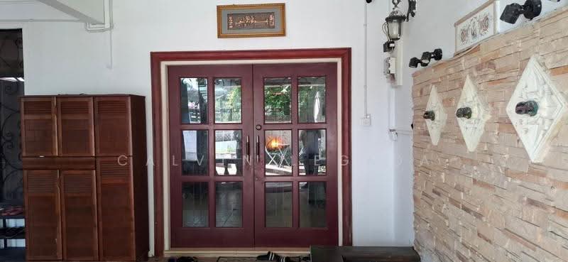 Semi-Detached House for Sale in Tanjung Aru (Kota Kinabalu) - Calvin Legada - Entrance - PropertyGuru.com.my