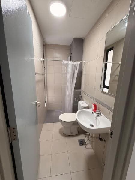 Condominium for Rent at Vila Vista - Bee Yoke - Bathroom - PropertyGuru.com.my