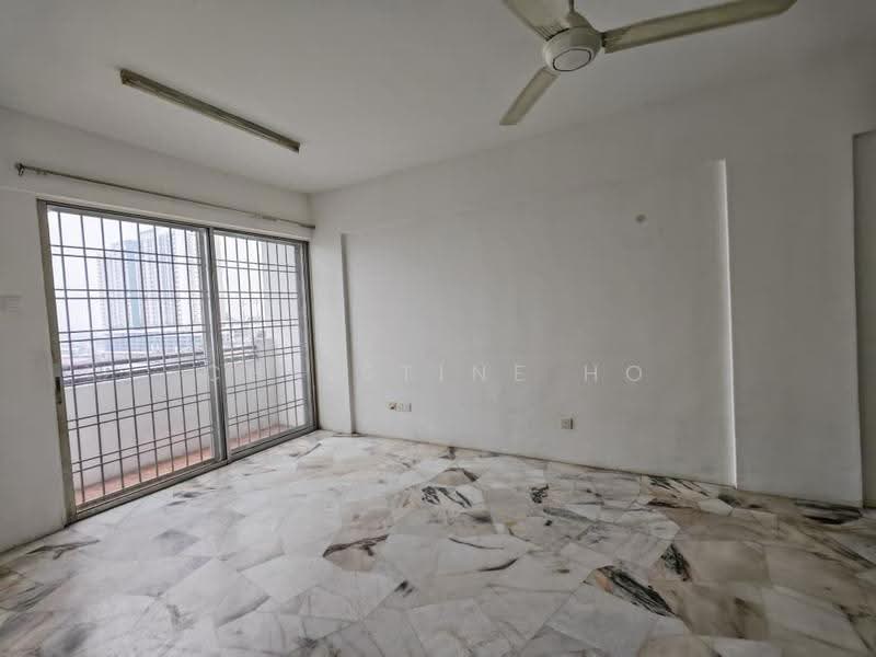 Pangsapuri untuk Disewa di Pangsapuri Seri Pinang - Christine Ho - Living Room - PropertyGuru.com.my