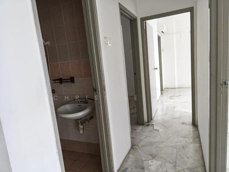 Pangsapuri untuk Disewa di Pangsapuri Seri Pinang - Christine Ho - Bathroom - PropertyGuru.com.my