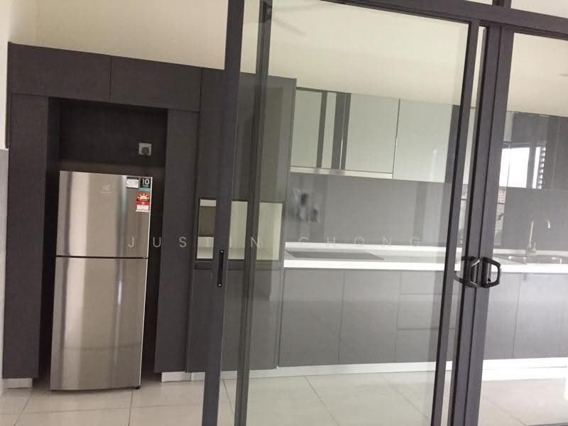 Kondominium untuk Dijual di Bennington Residences @ SkyArena - Justin Chong - Kitchen - PropertyGuru.com.my