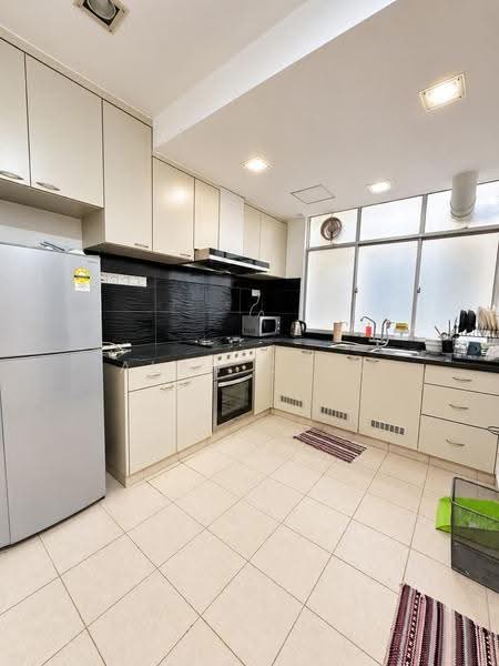 Condominium for Rent at The Peak Suites - Alan Chia - PropertyGuru.com.my
