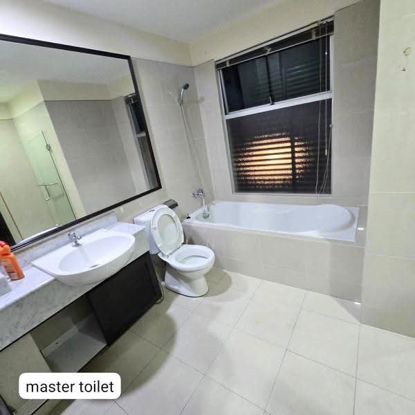 Rumah Teres 2-Tingkat untuk Disewa di Leisure Farm (Gelang Patah) - Christina Ling - Bathroom - PropertyGuru.com.my