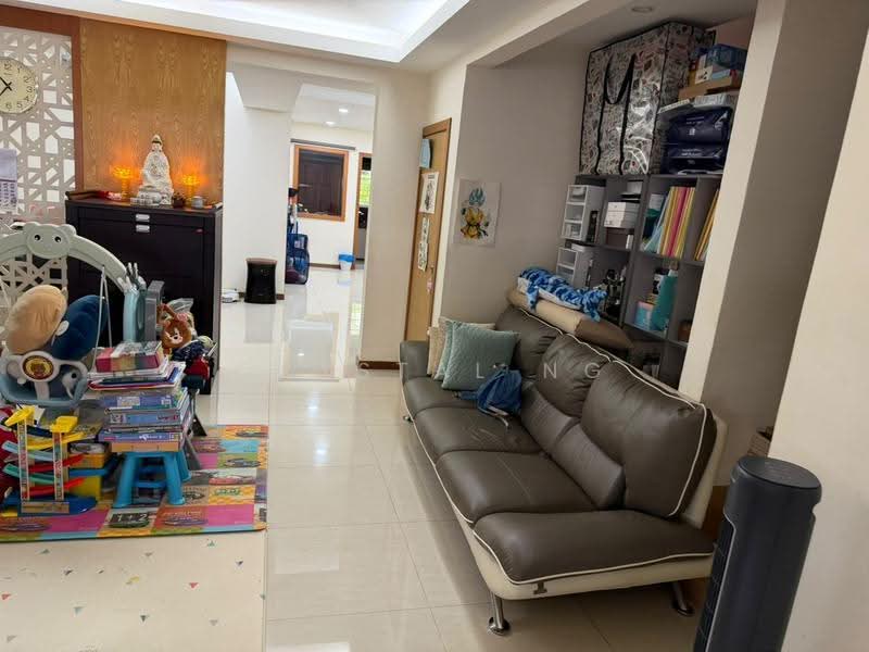Rumah Teres 2-Tingkat untuk Dijual di Bandar Sri Damansara (Selangor) - Crystal Ng - Living Room - PropertyGuru.com.my