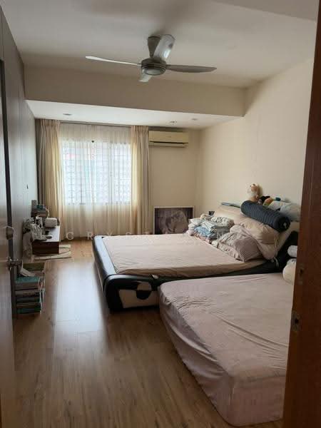 Rumah Teres 2-Tingkat untuk Dijual di Bandar Sri Damansara (Selangor) - Crystal Ng - Bedroom - PropertyGuru.com.my