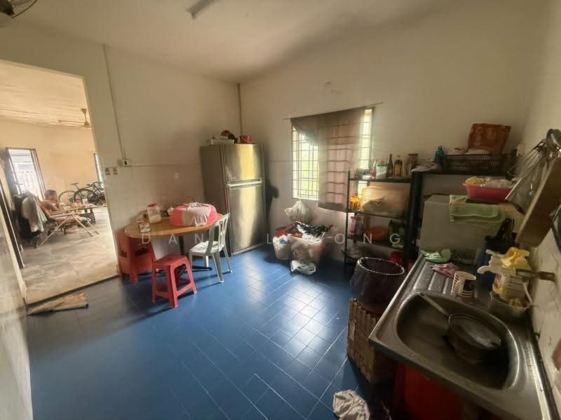 Rumah Teres 1-Tingkat untuk Dijual di Taman Skudai Baru (Skudai) - Daniel Yong - Kitchen - PropertyGuru.com.my