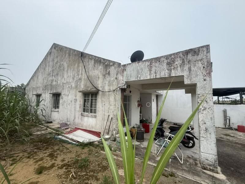 Rumah Teres 1-Tingkat untuk Dijual di Taman Skudai Baru (Skudai) - Daniel Yong - Exterior - PropertyGuru.com.my