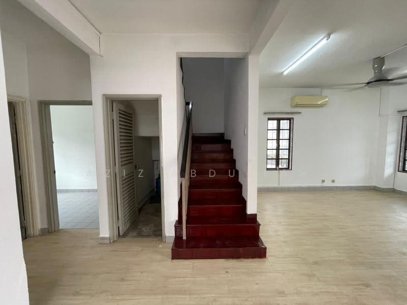 Rumah Teres untuk Disewa di Usj 2 (Subang Jaya) - Aziz Abdullah - PropertyGuru.com.my