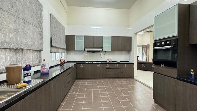 Bungalow House for Sale in Wangsa Maju (Kuala Lumpur) - Norisma Hartanah - Kitchen - PropertyGuru.com.my
