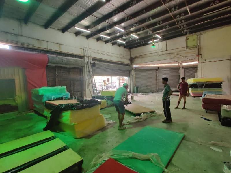 Kilang Teres untuk Dijual di Serdang (Seri Kembangan) - Dennis Chang - Interior - PropertyGuru.com.my
