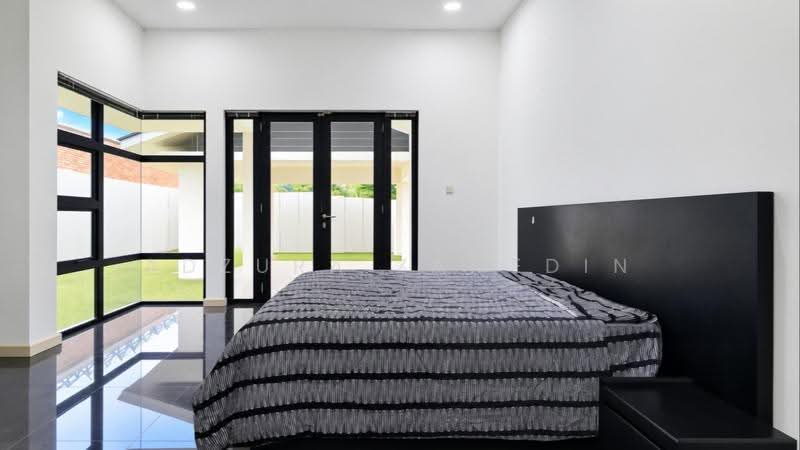 Bungalow House for Sale in Perdana Lake View (Cyberjaya) - Adzura Zamedin - PropertyGuru.com.my