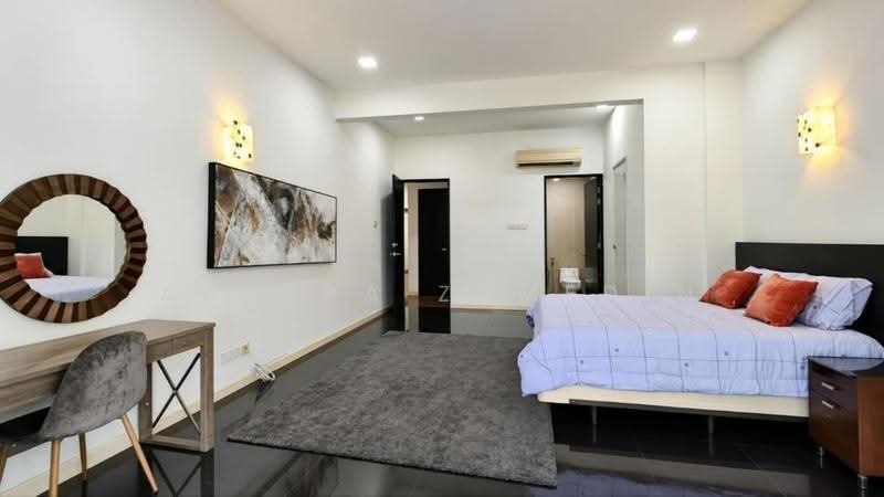 Bungalow House for Sale in Perdana Lake View (Cyberjaya) - Adzura Zamedin - PropertyGuru.com.my