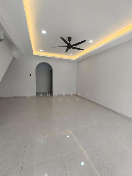 Bungalow House for Sale in Taman Setia Indah (Tebrau) - Shereen Wong - Living Room - PropertyGuru.com.my