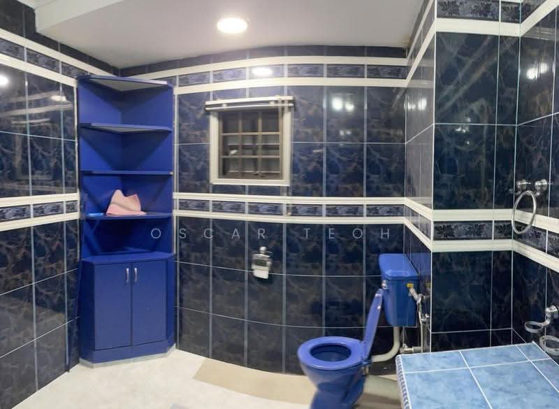 Rumah Berkembar untuk Disewa di Ipoh Garden (Ipoh) - Oscar Teoh - Bathroom - PropertyGuru.com.my