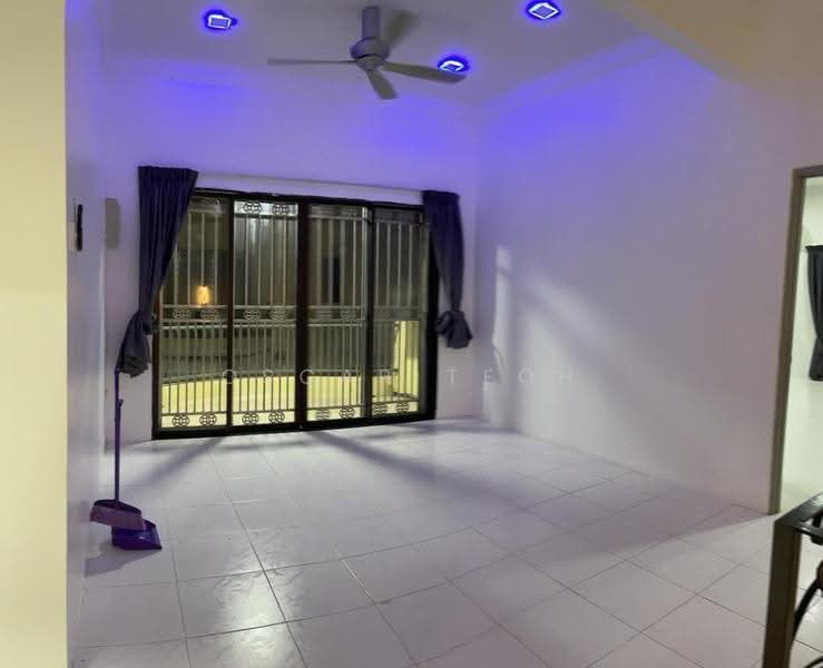 Rumah Berkembar untuk Disewa di Ipoh Garden (Ipoh) - Oscar Teoh - Living Room - PropertyGuru.com.my
