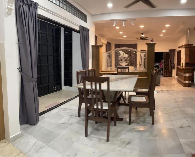 Rumah Berkembar untuk Disewa di Ipoh Garden (Ipoh) - Oscar Teoh - Dining Room - PropertyGuru.com.my