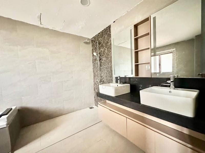 Rumah Banglo untuk Dijual di Putrajaya (Putrajaya) - Danial Mohd Zaki - Bathroom - PropertyGuru.com.my