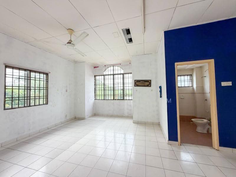 Rumah Teres 2-Tingkat untuk Dijual di Taman Pelangi Semenyih (Semenyih) - Azli Ibrahim - Interior - PropertyGuru.com.my