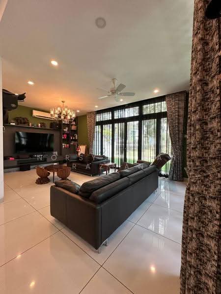 Semi-Detached House for Rent in Cyber 9 (Cyberjaya) - Norsyahidah Razlan - Living Room - PropertyGuru.com.my
