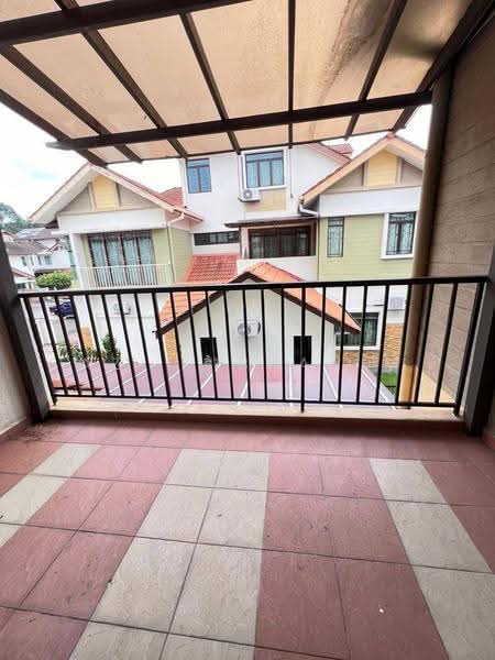 Semi-Detached House for Sale in Puncak Bangi (Bandar Baru Bangi) - Azli Ibrahim - Balcony - PropertyGuru.com.my