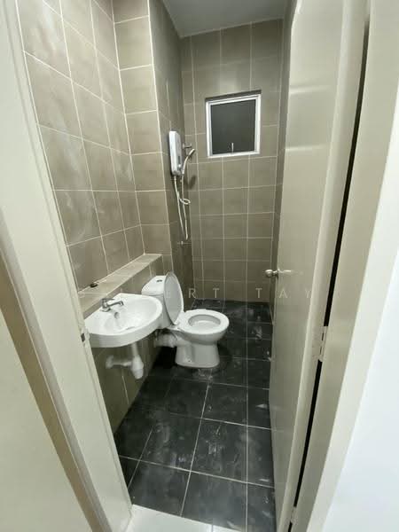 Pangsapuri untuk Disewa di Seri Topaz - Gilbert Tay - Bathroom - PropertyGuru.com.my