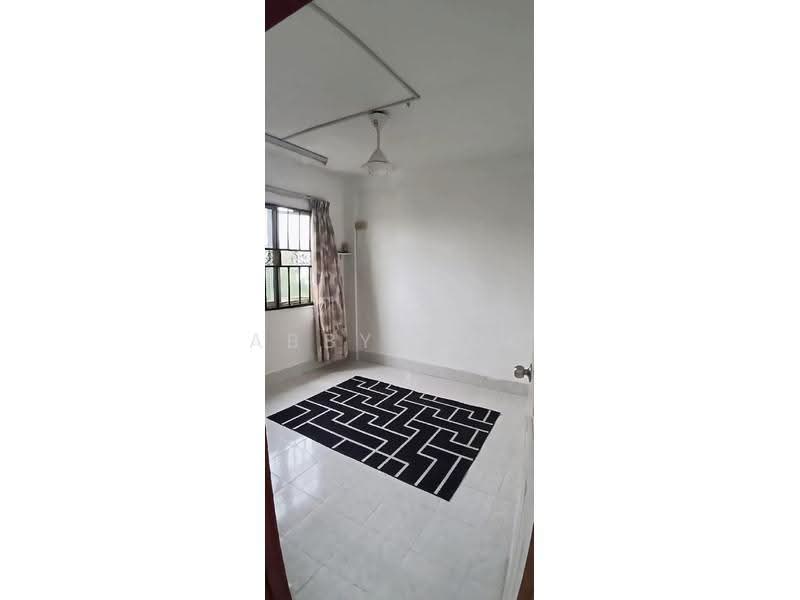 Flat for Rent at Flat PKNS Section 7 - Abby Woo - Living Room - PropertyGuru.com.my