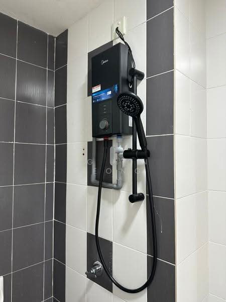 Kondominium untuk Disewa di Koi Boulevard - Ng Hon Keong - Bathroom - PropertyGuru.com.my