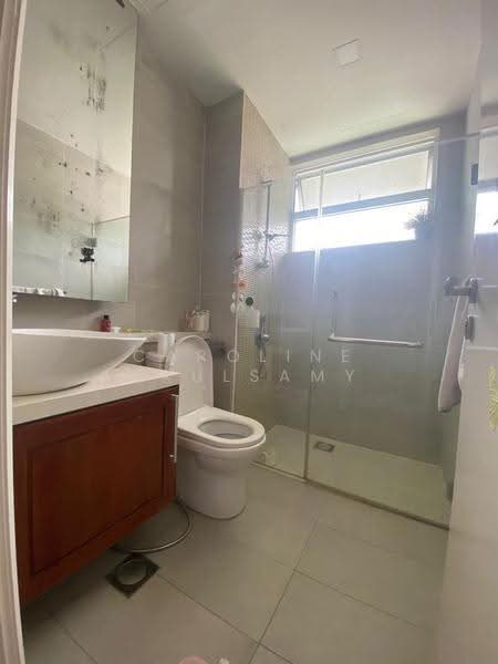 Condominium for Sale at Hijauan Kiara - Caroline Arulsamy - Bathroom - PropertyGuru.com.my