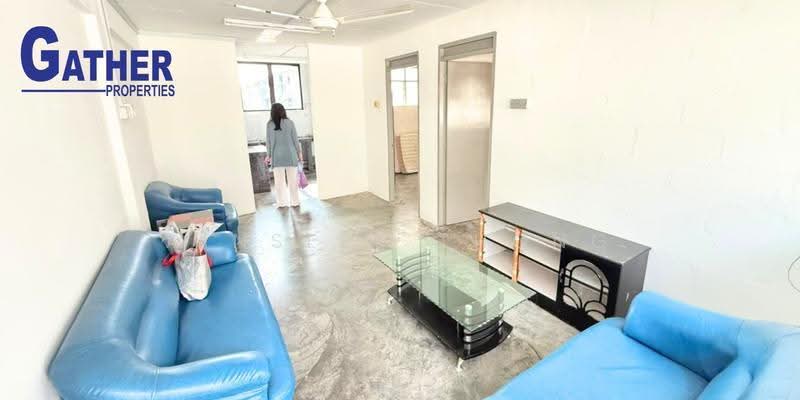 Rumah Flat untuk Disewa di Rumah Pangsa Bercham - Ainsley Thong - Living Room - PropertyGuru.com.my