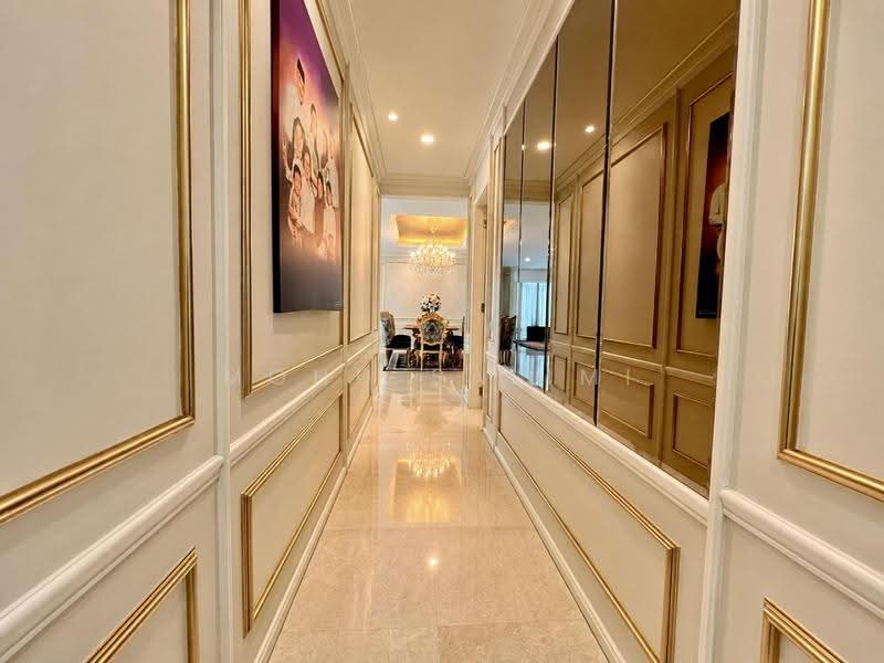 Corridor