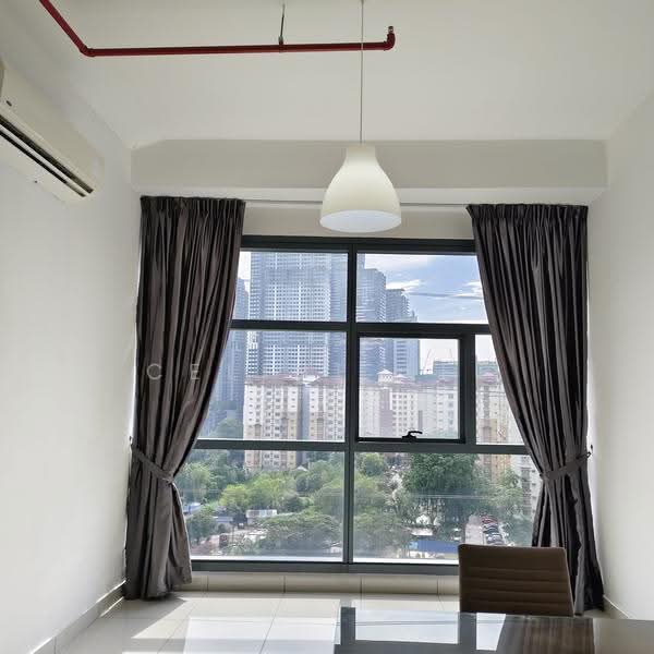 Pejabat untuk Disewa di Kampung Berembang (Ampang) - Celine Lee - View - PropertyGuru.com.my