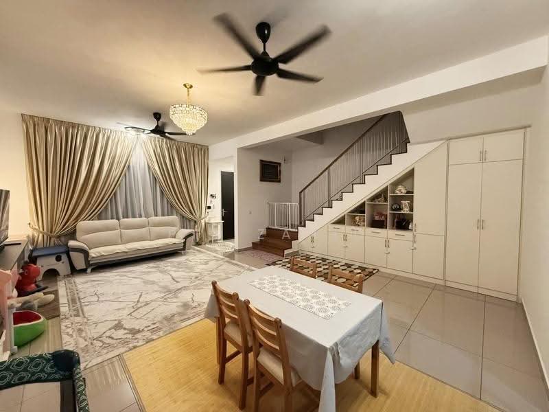 Terraced House for Sale in Bandar Serenia (Dengkil) - Pit Zahid - Living Room - PropertyGuru.com.my