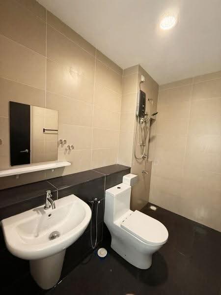 Terraced House for Sale in Bandar Serenia (Dengkil) - Pit Zahid - Bathroom - PropertyGuru.com.my