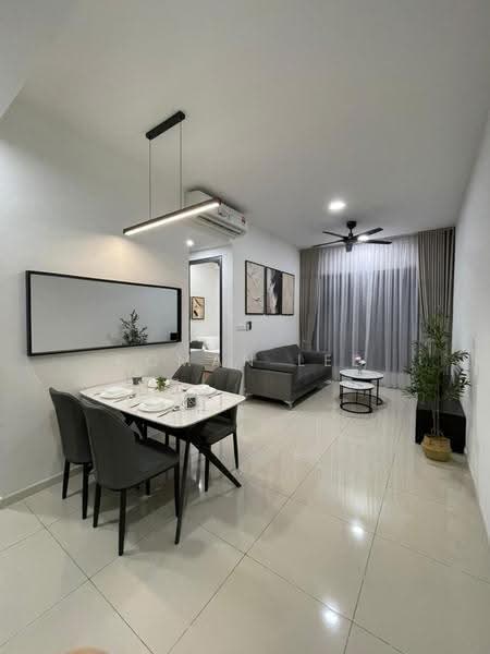 Kediaman Servis untuk Disewa di Sunway Velocity TWO - Roman Lee - Dining Room - PropertyGuru.com.my
