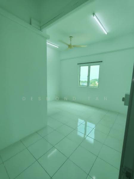 Kediaman Servis untuk Dijual di Straits Garden Residence - Desmond Tan - Interior - PropertyGuru.com.my